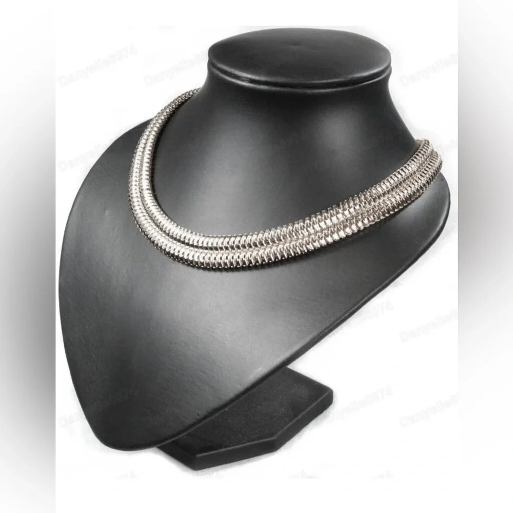 NWT! Calvin Klein Thick WIDE CHAIN NECKLACE COLLAR Adjustable Fastener - Picture 3 of 4